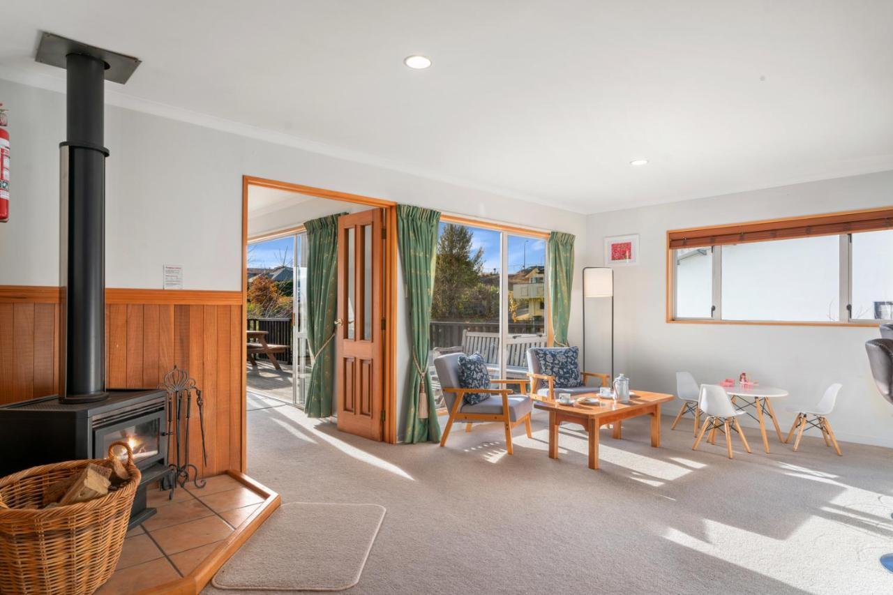 Scaife Place - Holiday home