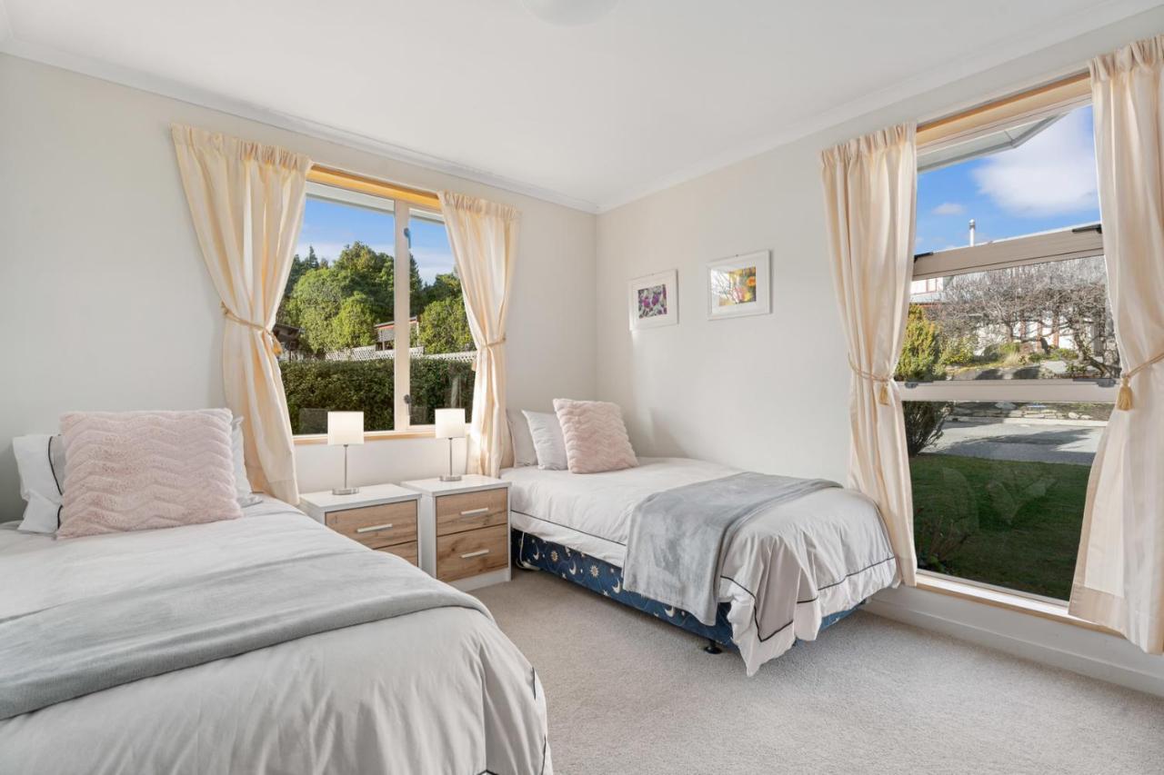 Scaife Place - Holiday home
