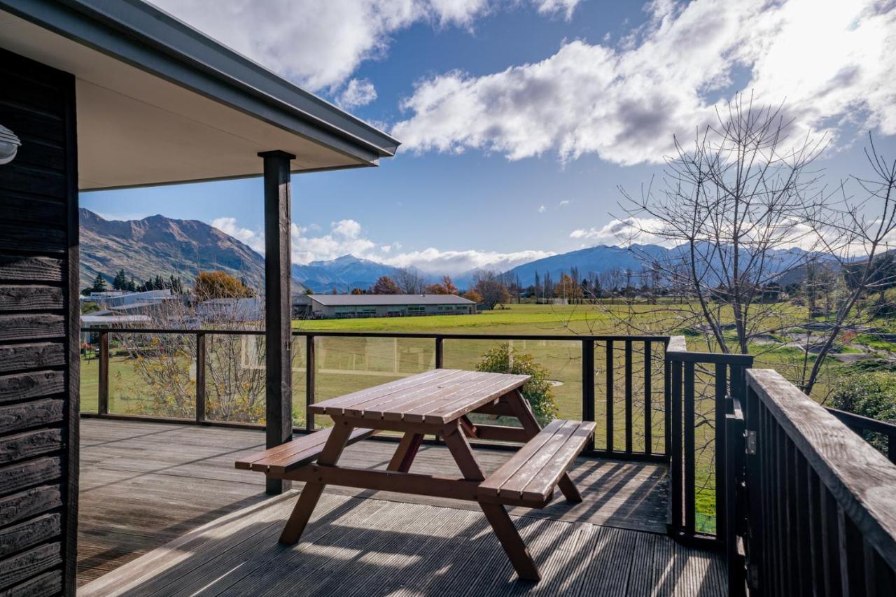 Scaife Place - Holiday home