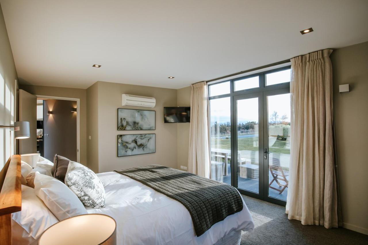 Mt Gold Retreat - Sleeps 8 - Pool - Tennis Court Holiday home Wanaka