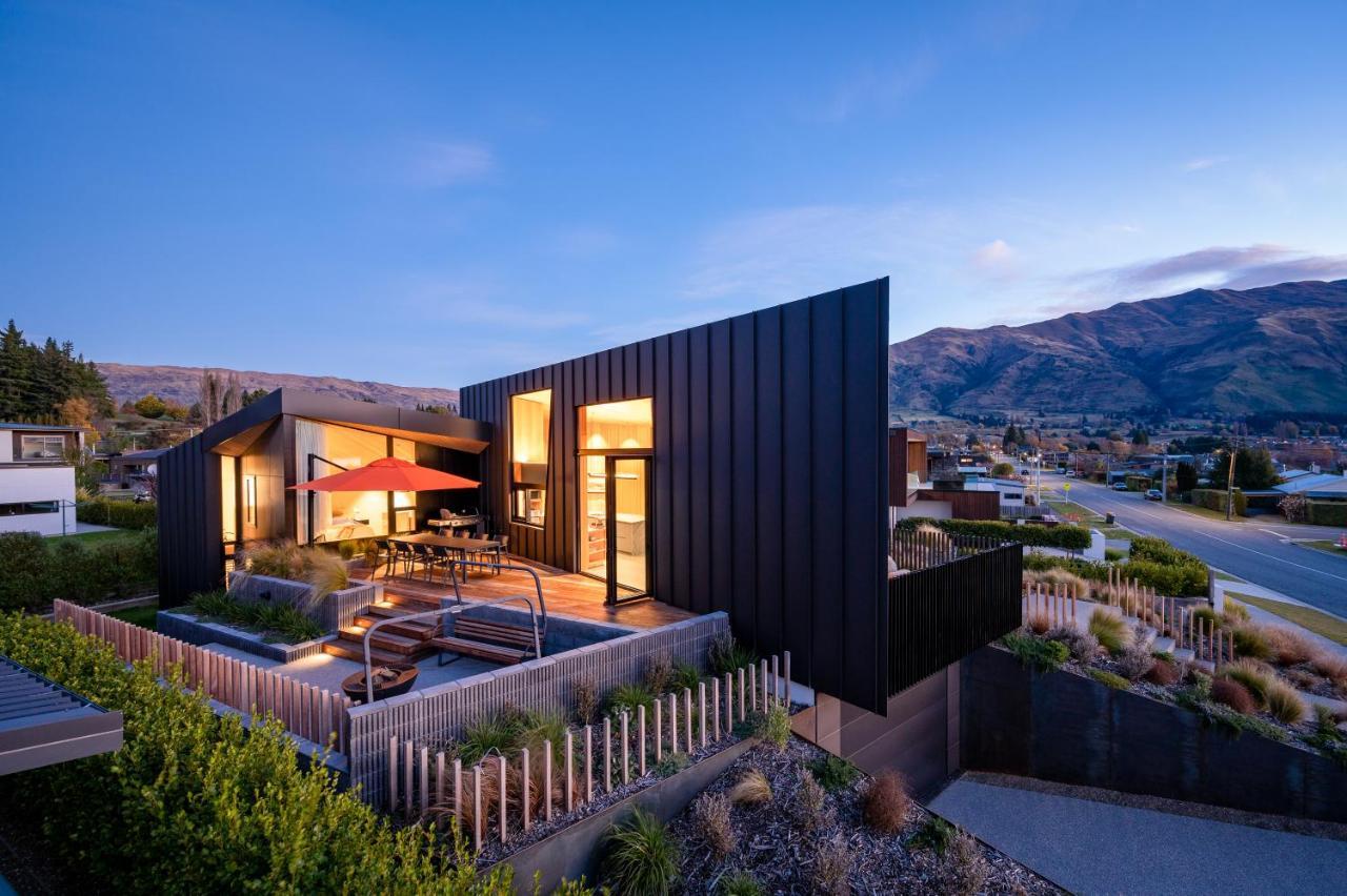Villa Hideaway On Warren By Sotheby's Luxury Homes