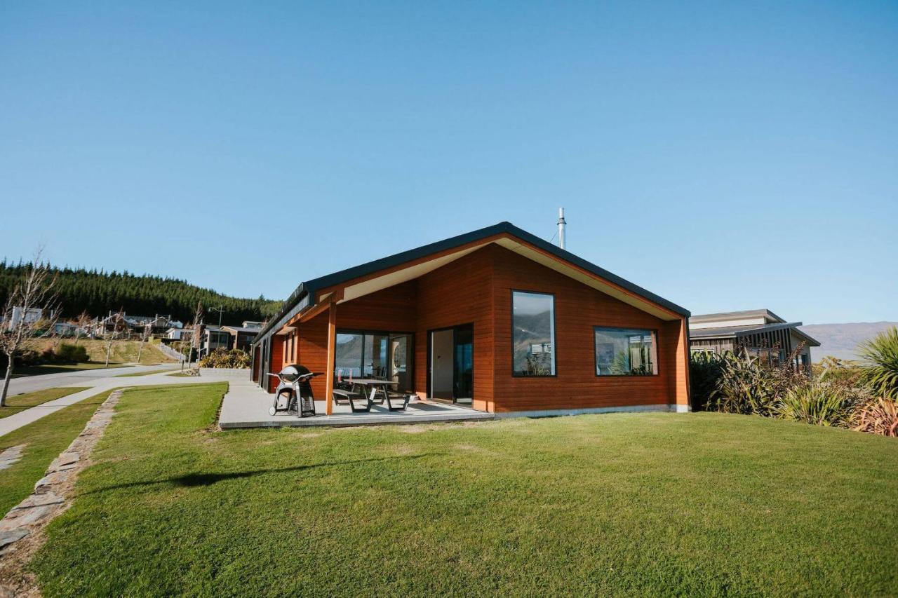 On The Rocks - Sleeps 8 - Family Friendly Wanaka