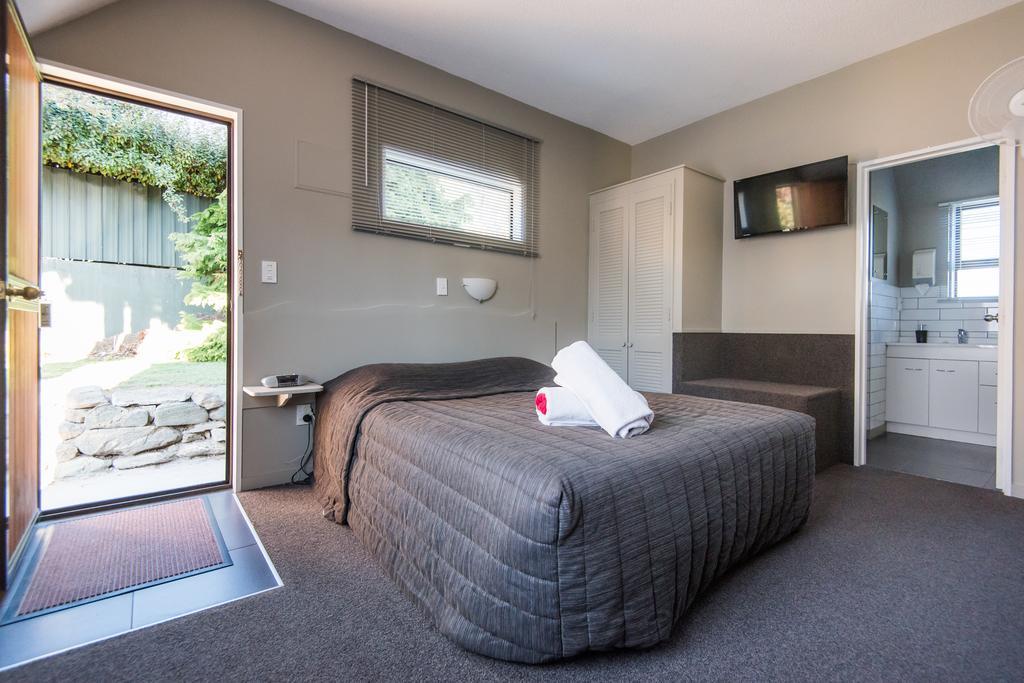 Manuka Crescent 3* Wanaka