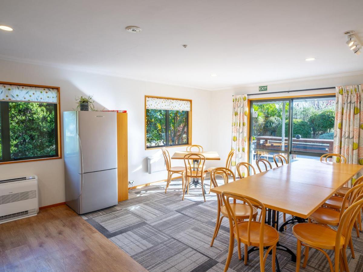Bed & Breakfast Springs 4*
