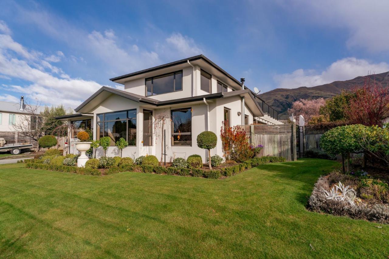 Holiday home Stonebrook -