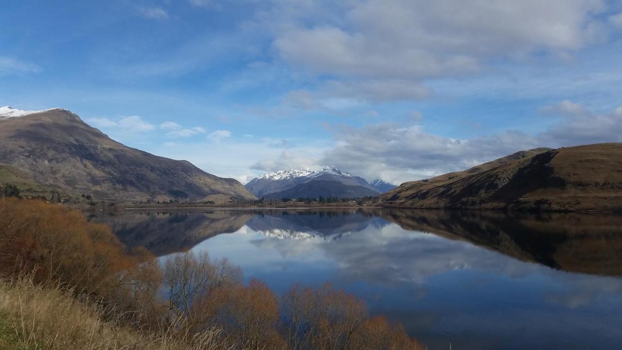 Holiday home Hawea Heaven: Superking Beds + Hot Tub + Mountain Wanaka