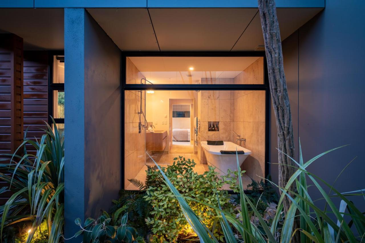 Cedar House By Sotheby's Luxury Homes * Wanaka