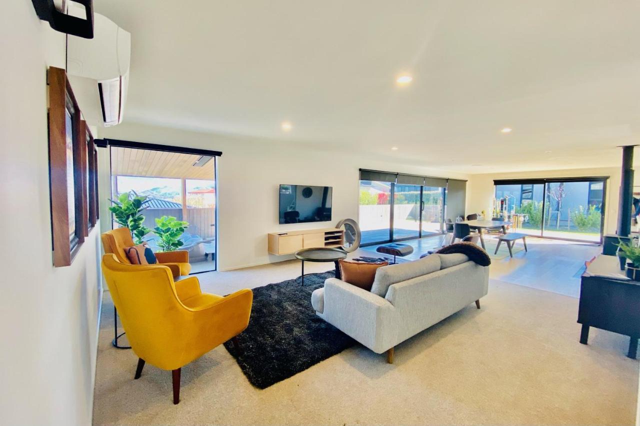 Peninsula Peaks - Holiday home Wanaka