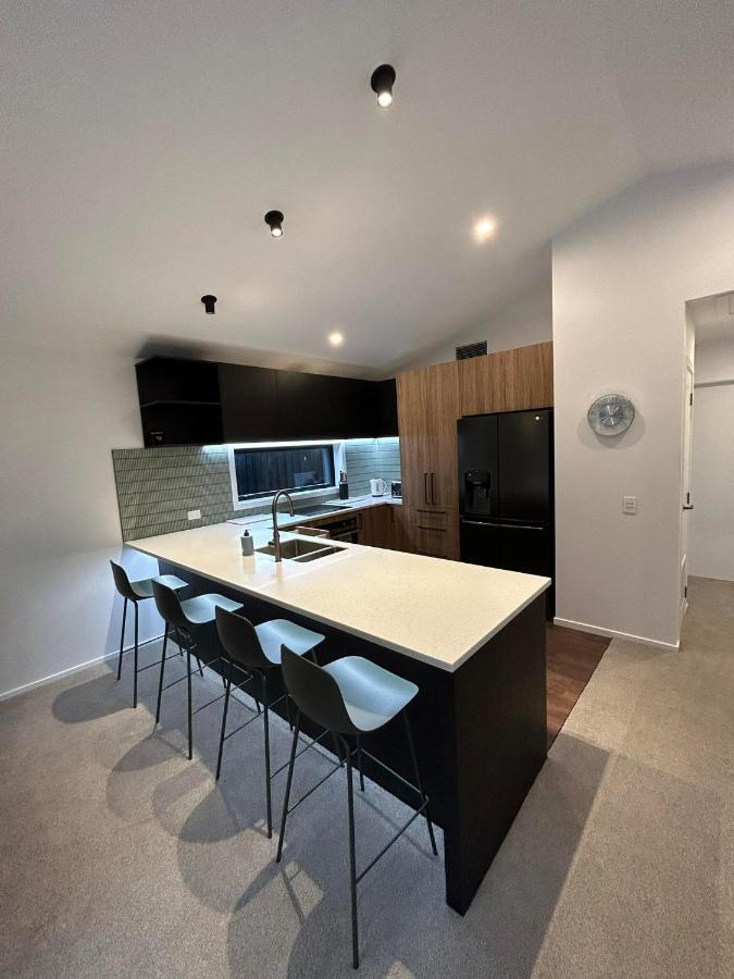 Holiday home Escape - Modern 2 Bedroom House