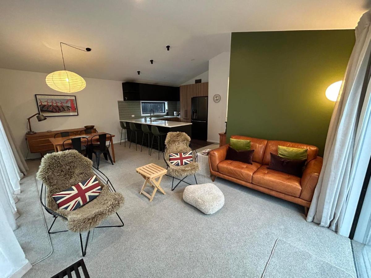 Escape - Modern 2 Bedroom House