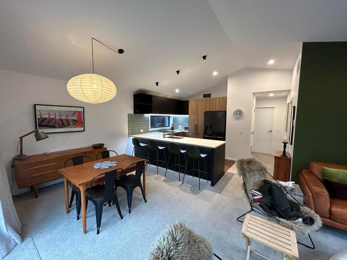 Holiday home Escape - Modern 2 Bedroom House