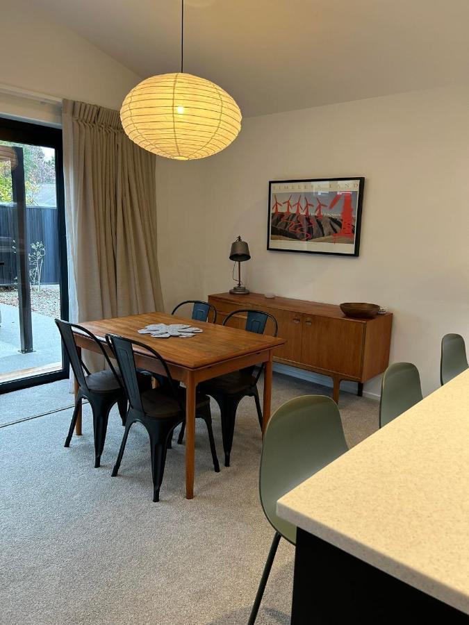 Holiday home Escape - Modern 2 Bedroom House Wanaka