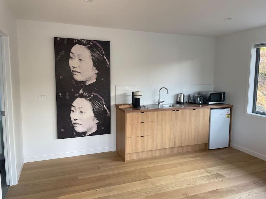 Sunny Brand New Studio Holiday home *