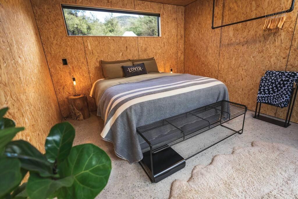 Stylish Tranquil & Private 2 X Bikes Wanaka