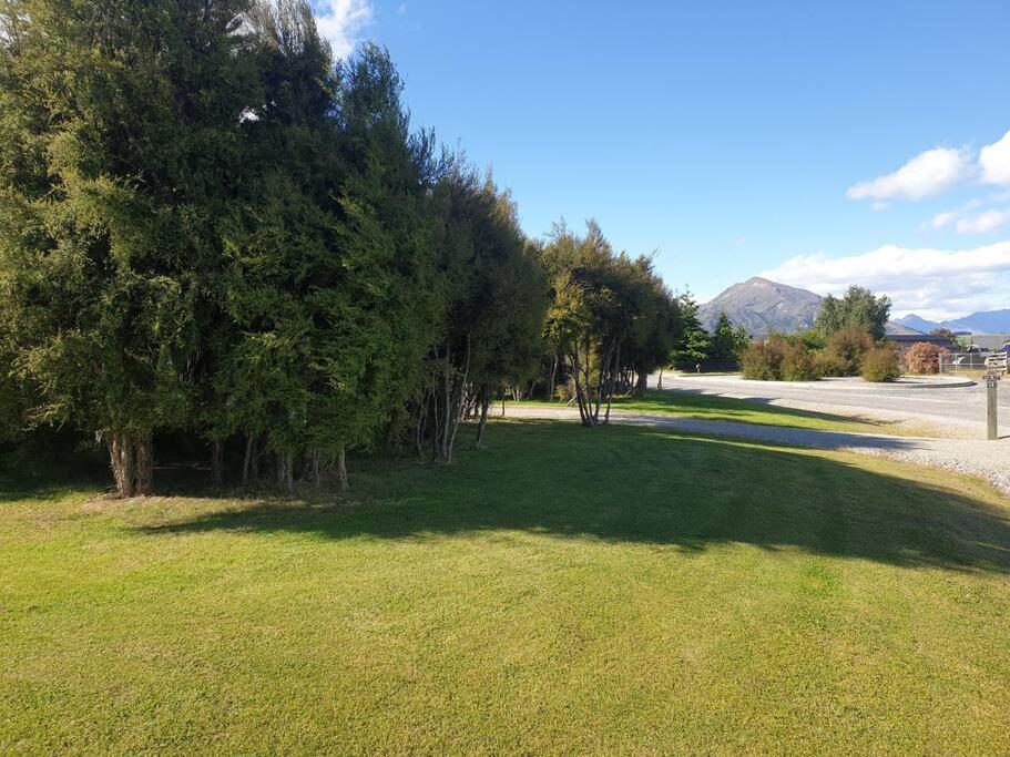 Holiday home Stylish Tranquil & Private 2 X Bikes Wanaka