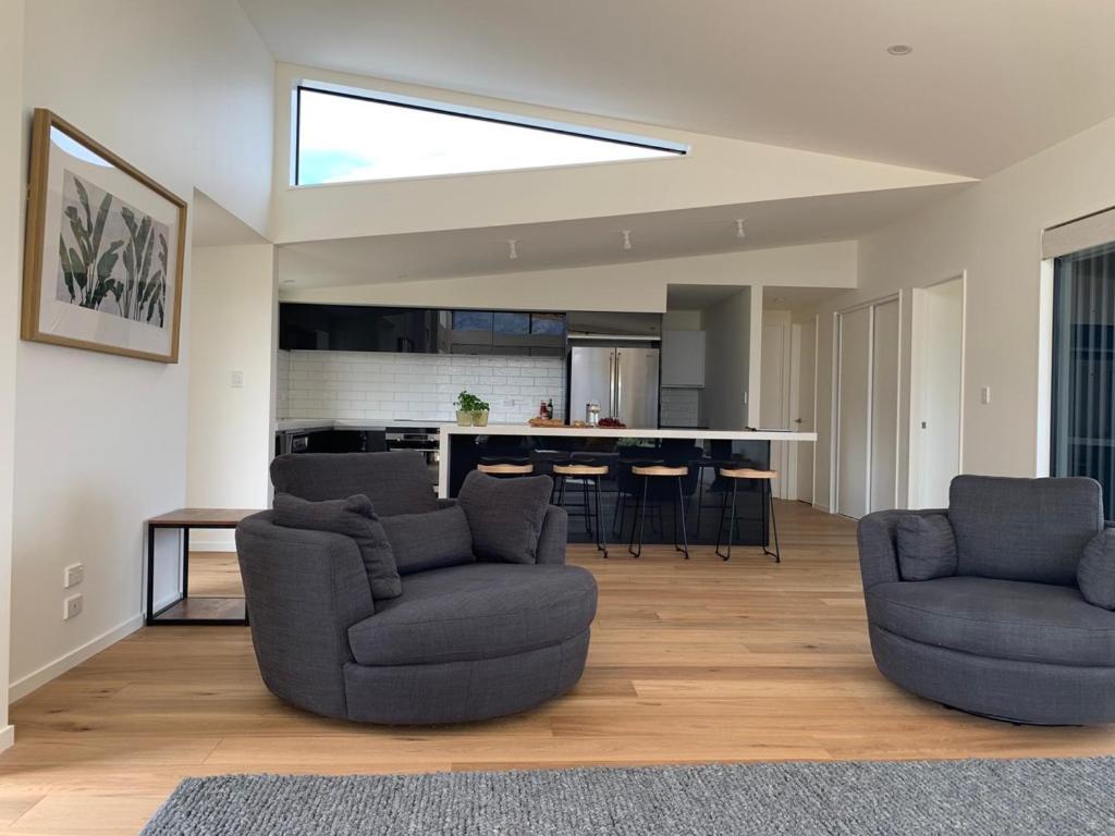 Holiday home With Mountain Views Wanaka