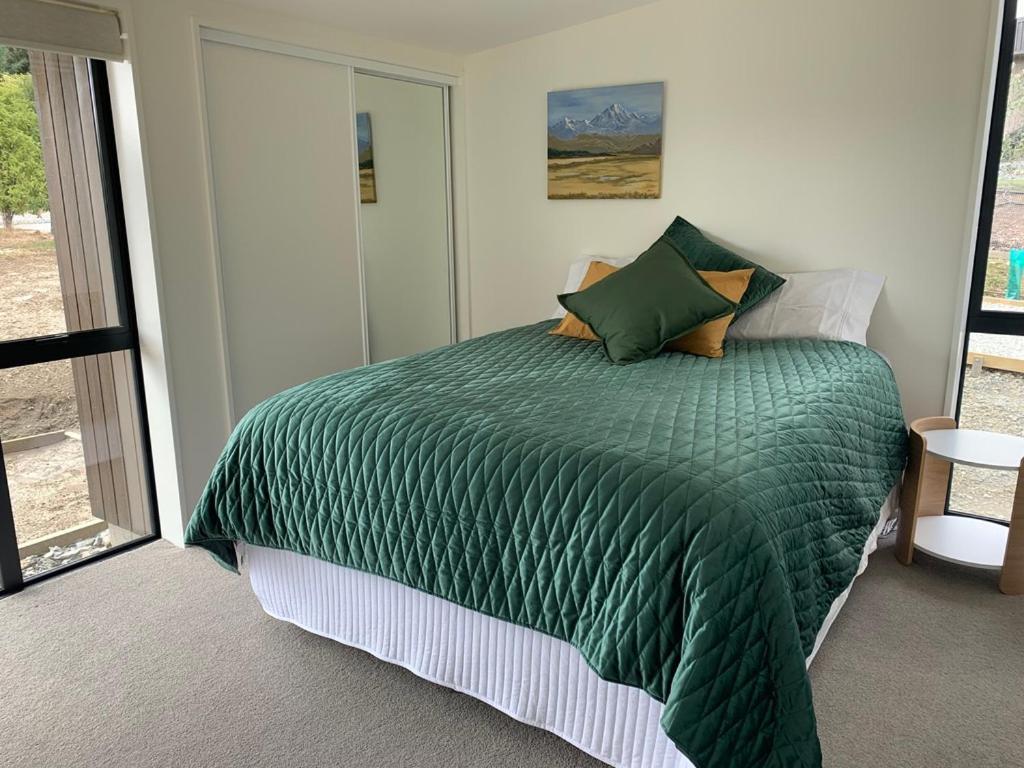 With Mountain Views Holiday home Wanaka