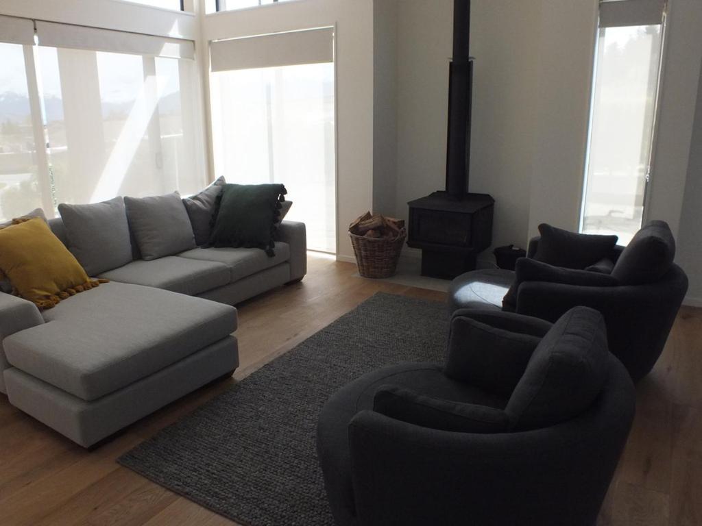 Holiday home With Mountain Views Wanaka