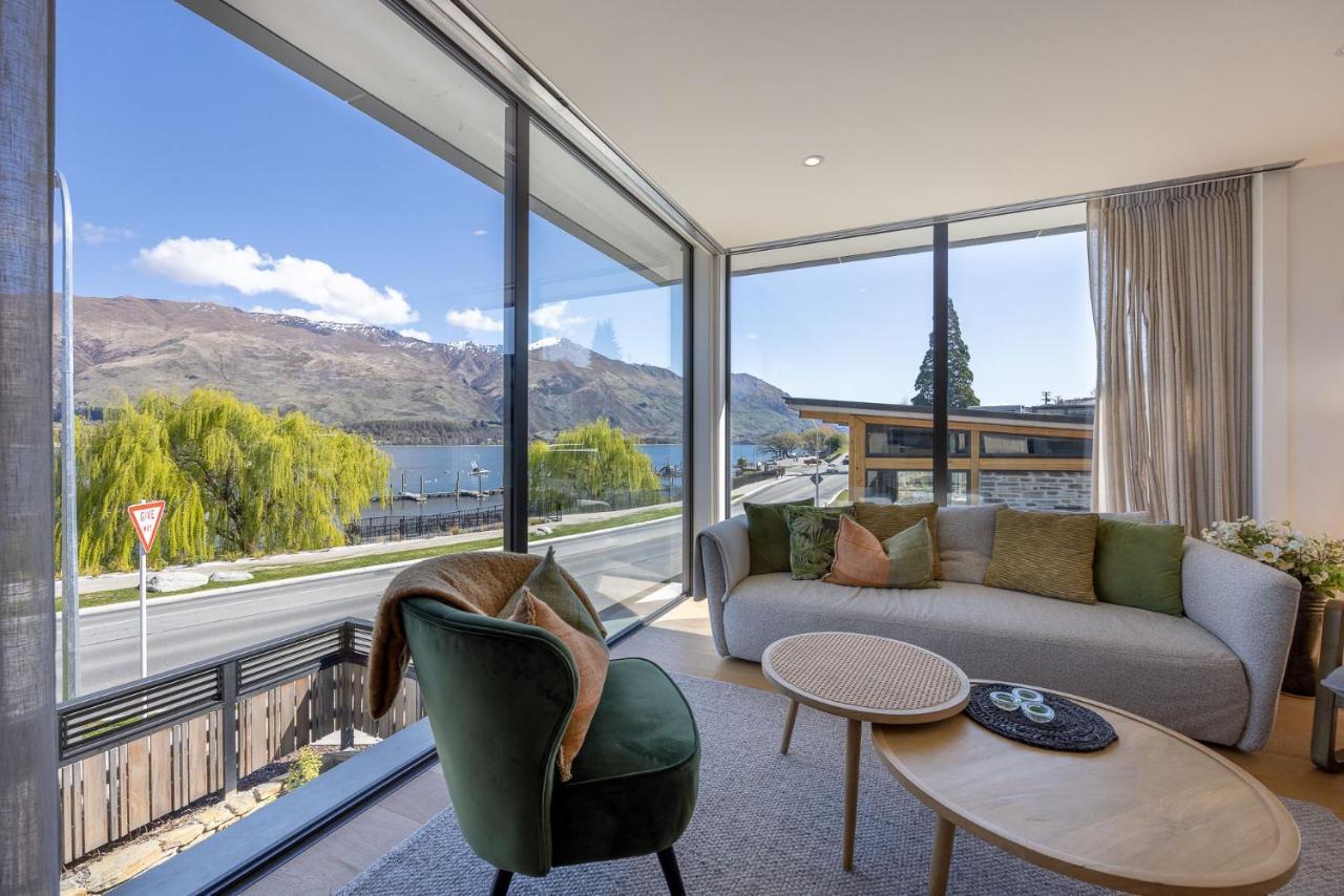 Marina Views - Luxury