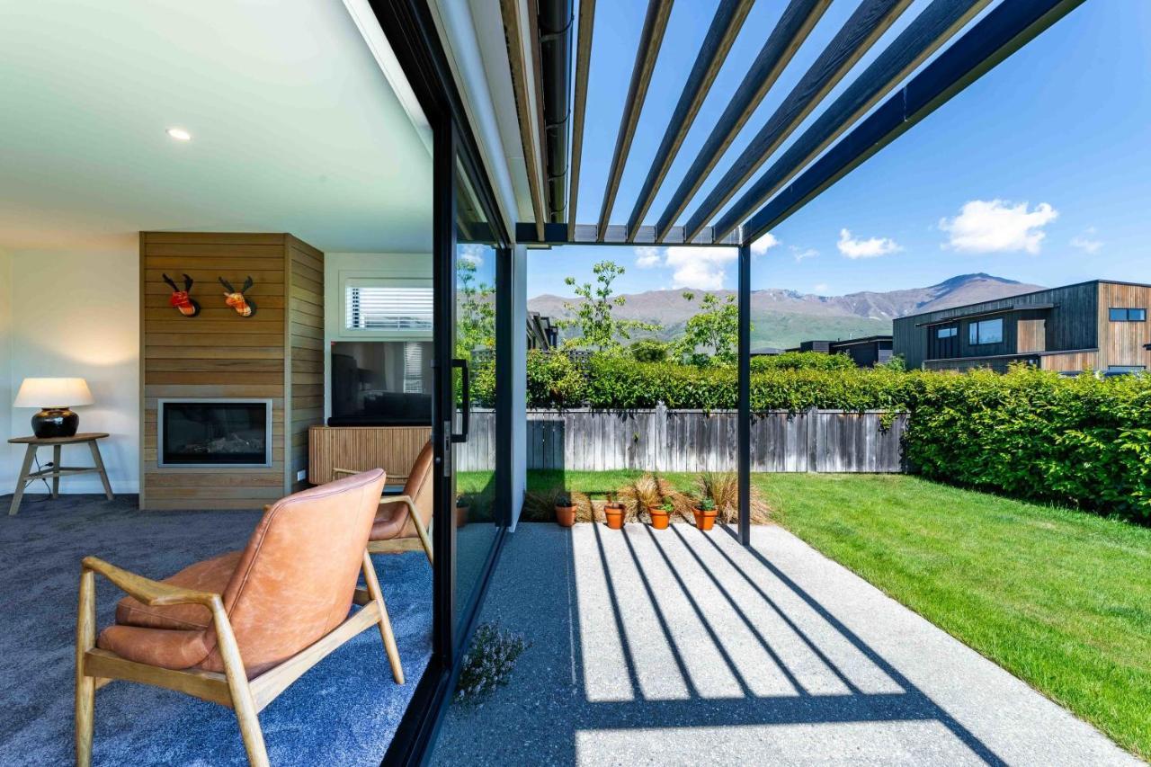 Serenity Haven: Retreat With Panoramic Views * Wanaka