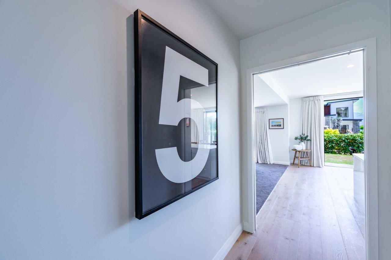 Serenity Haven: Retreat With Panoramic Views * Wanaka