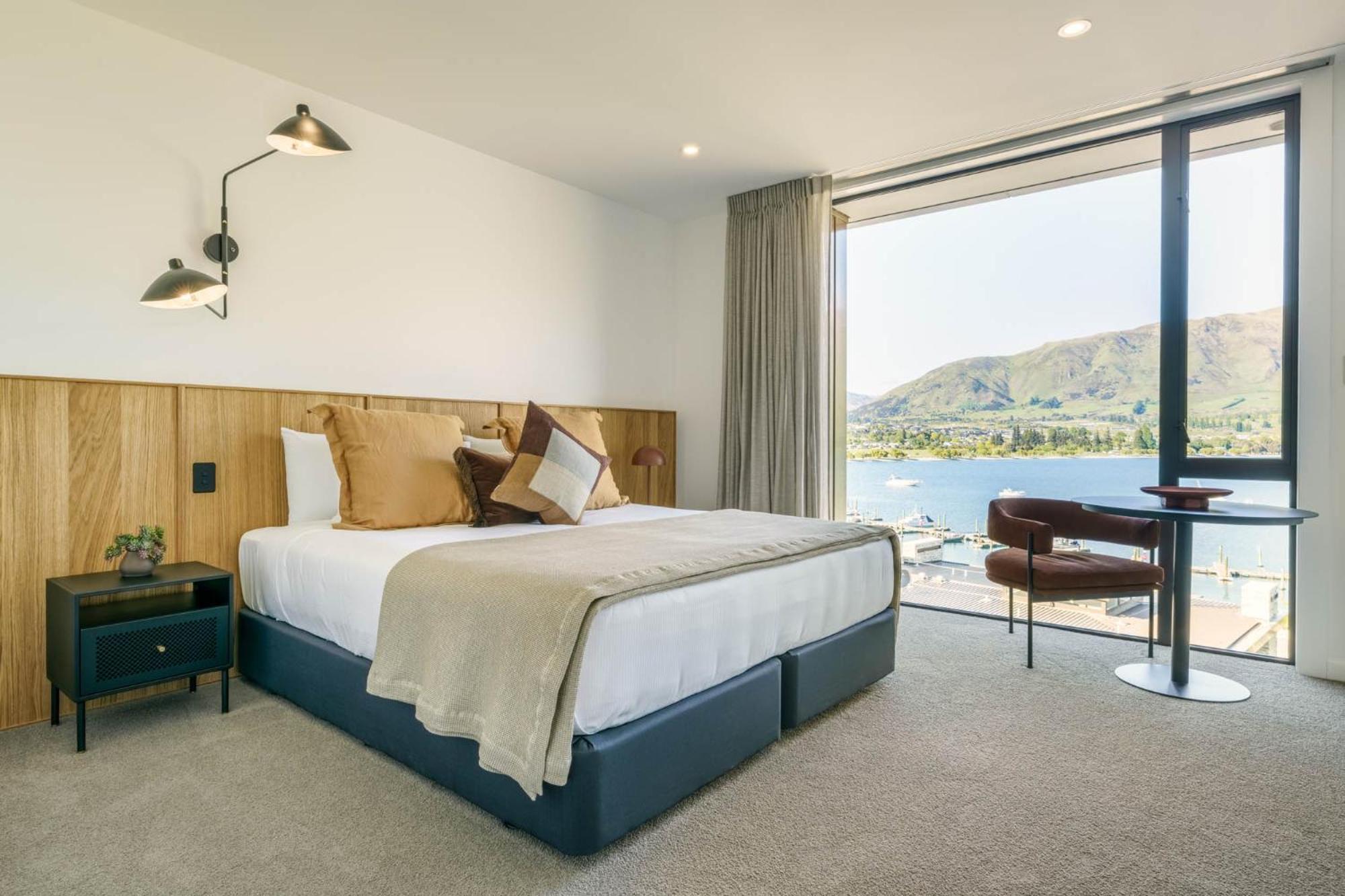 Marina Terrace Apartments,