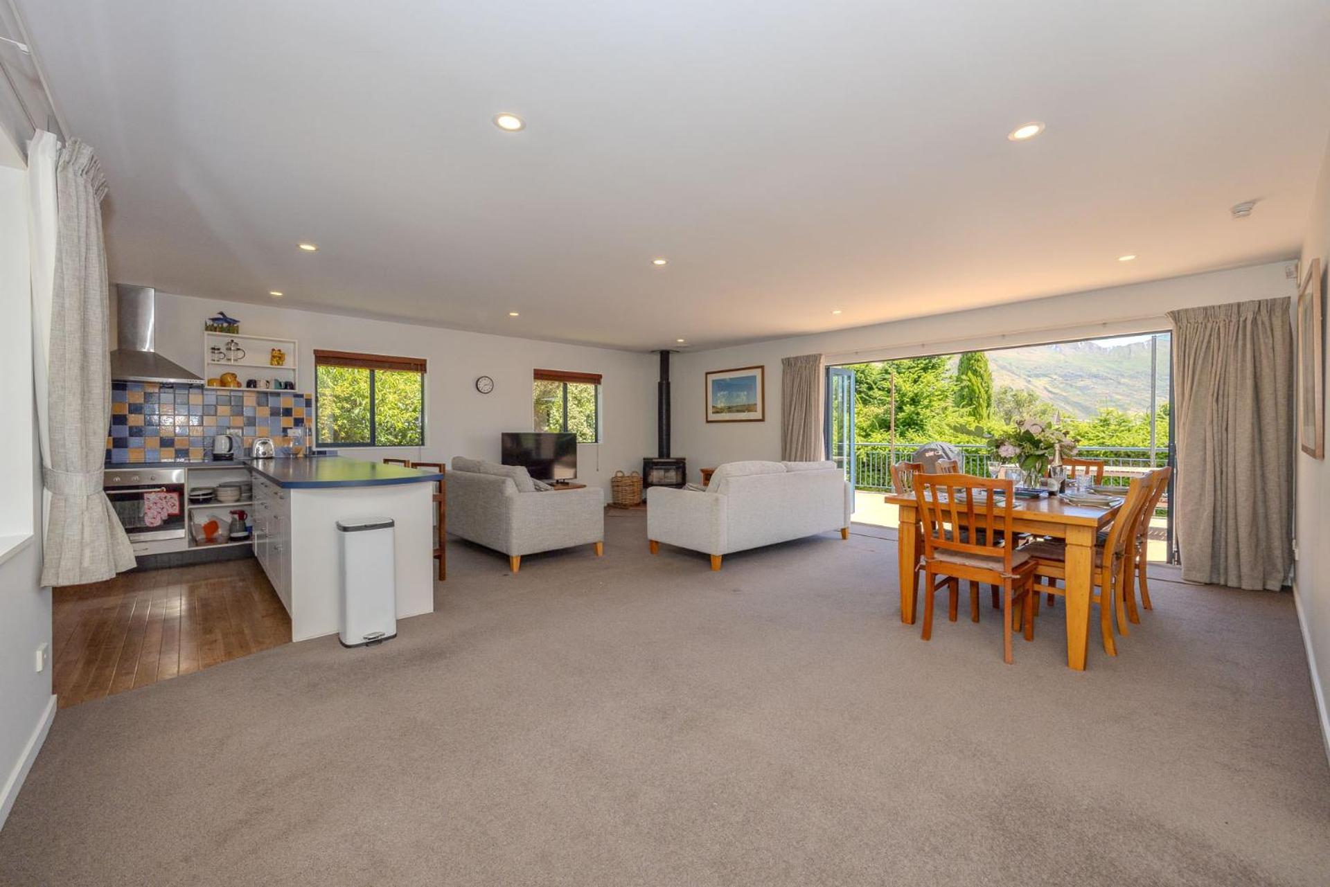 Holiday home Terrific Views On Totara *