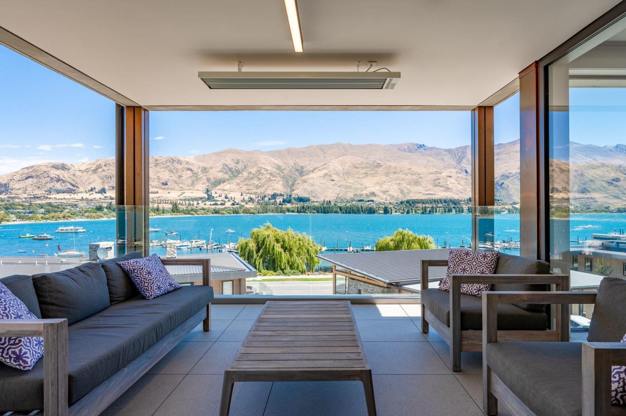Apartment Lakeside Luxury 2 Bedroom Wanaka