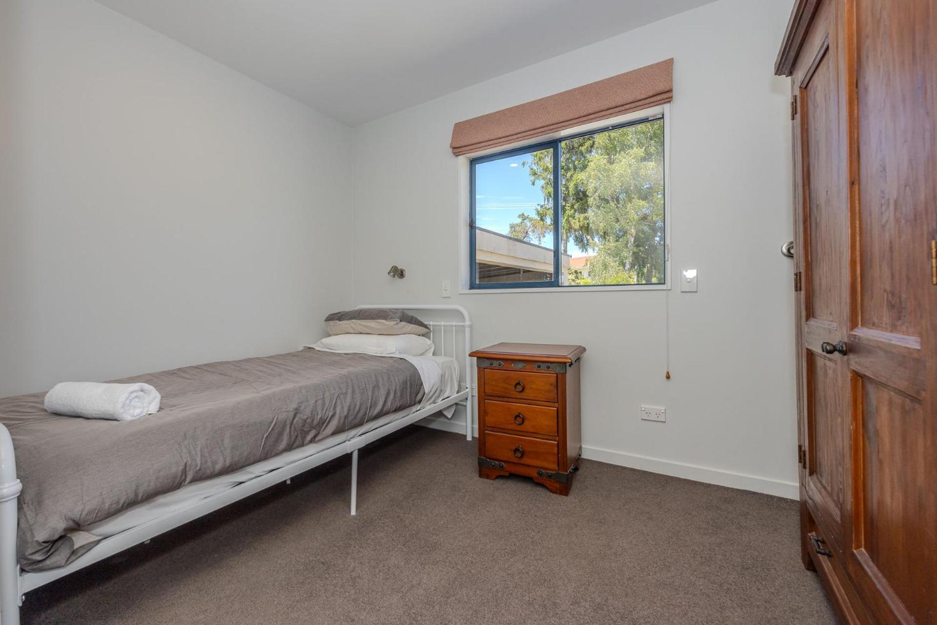 Terrific Views On Totara Holiday home *