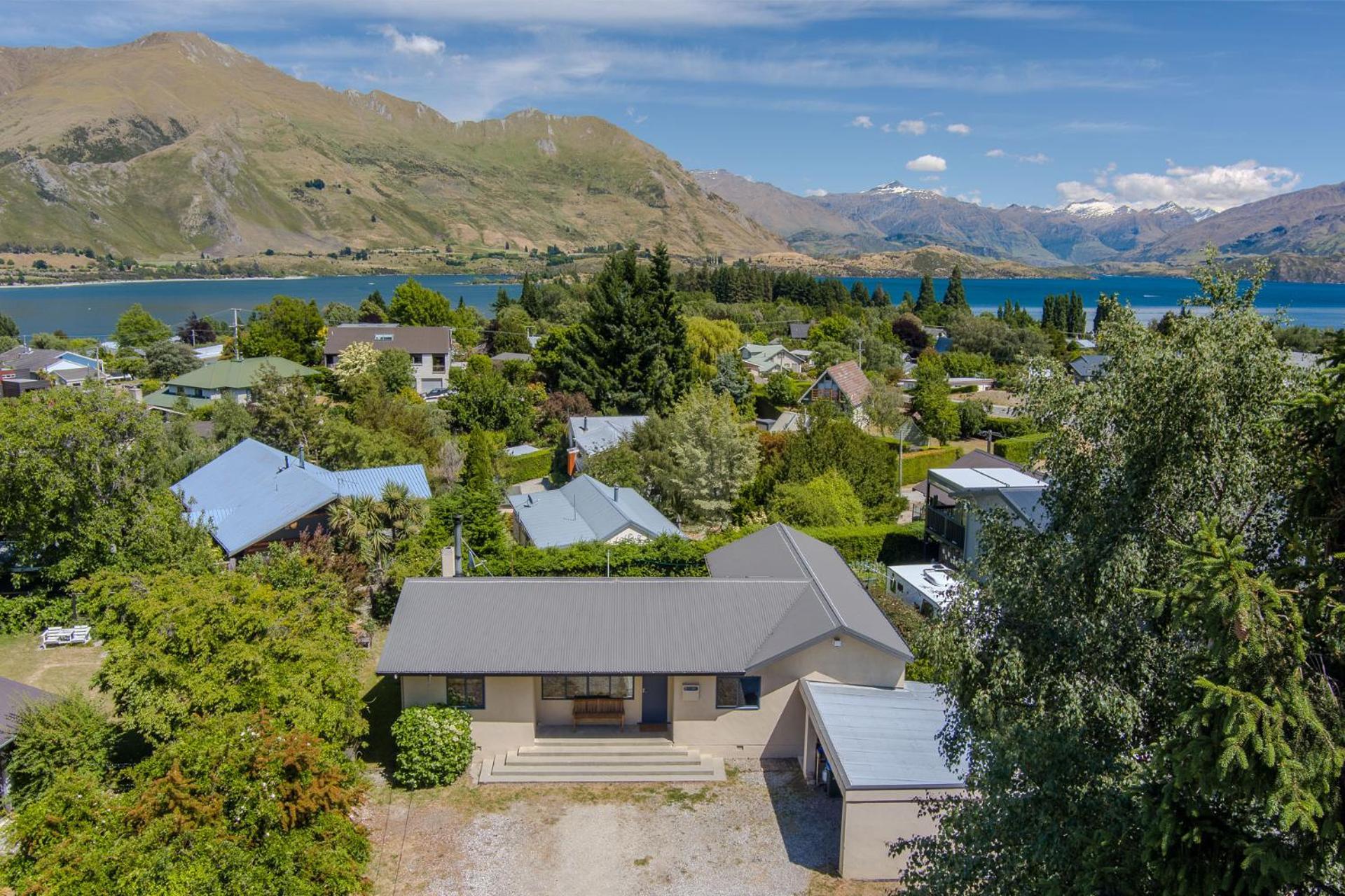 Terrific Views On Totara Wanaka