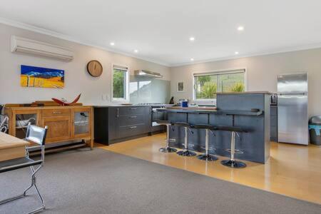 'mount Iron Edge' With Mountain Views Holiday home Wanaka