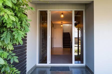'mount Iron Edge' With Mountain Views Holiday home
