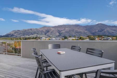 'mount Iron Edge' With Mountain Views Holiday home *