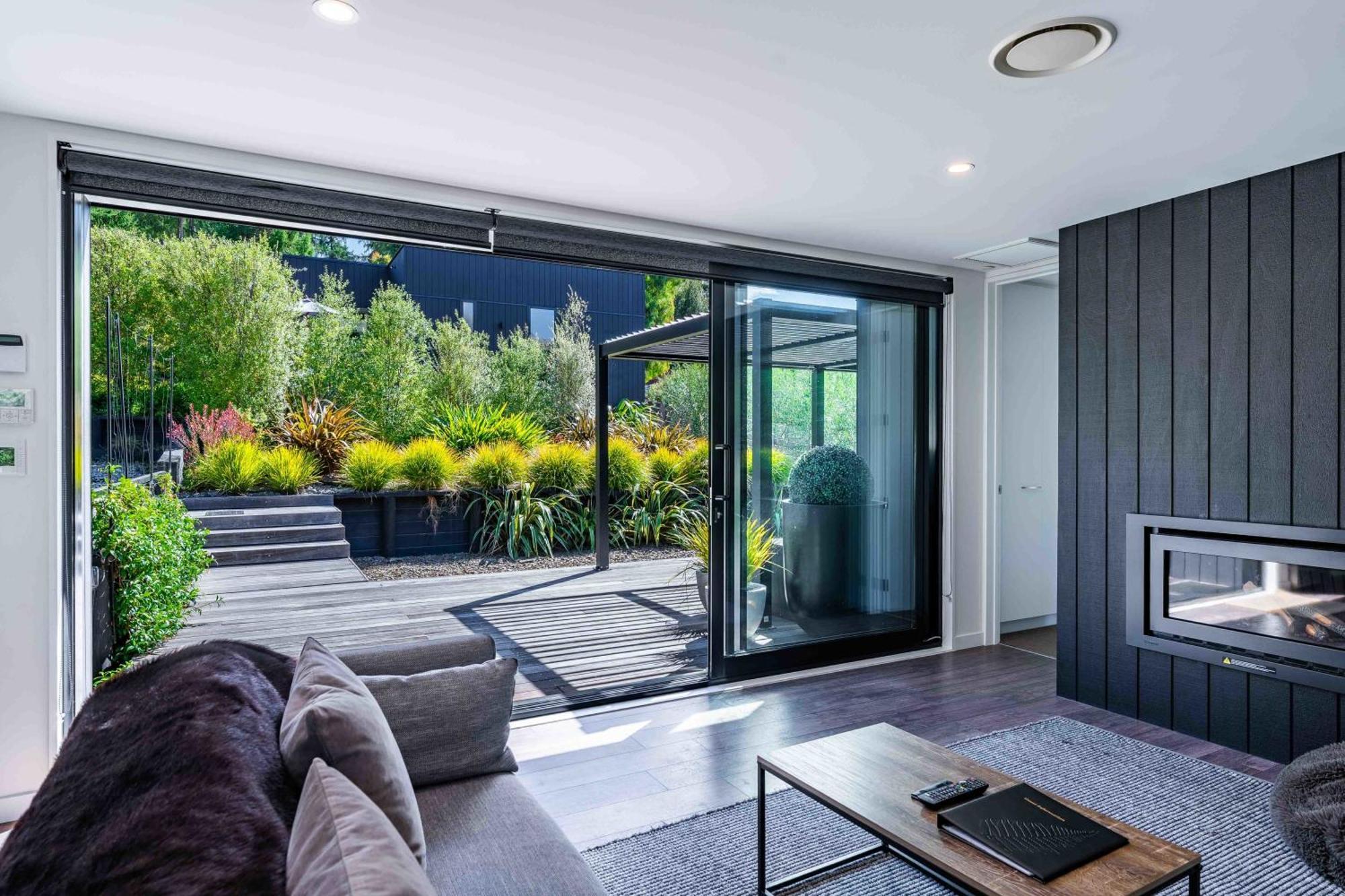 Noir South Retreat Holiday home