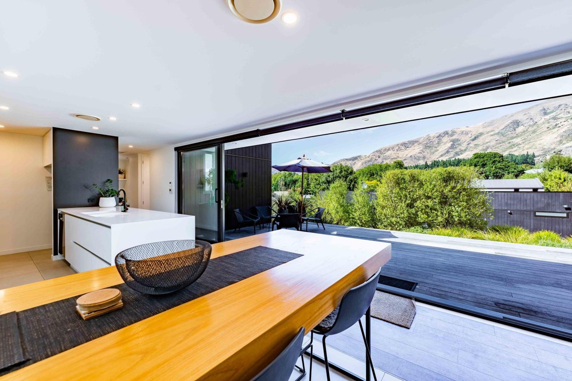 Noir North Retreat Holiday home