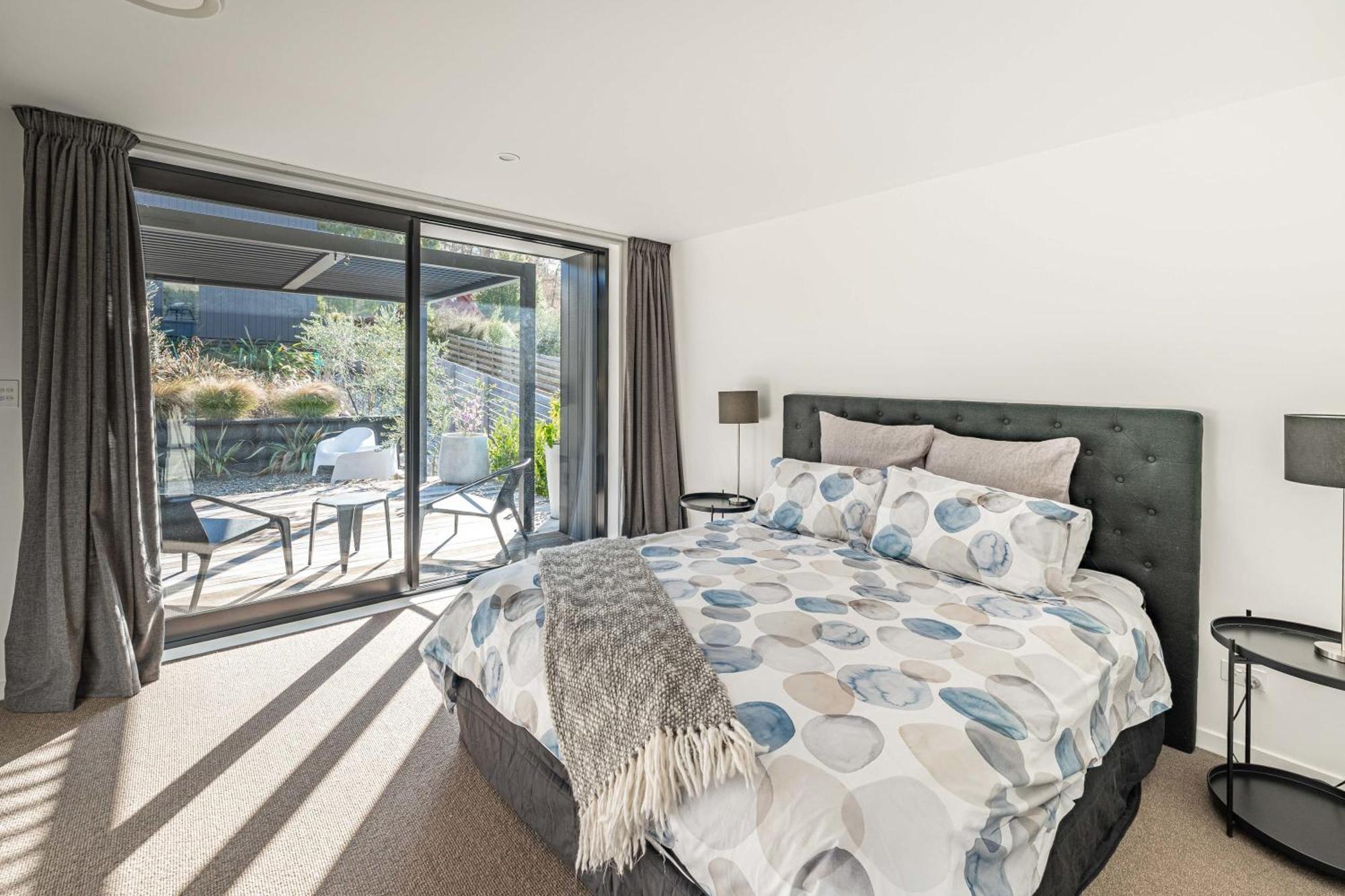 Noir South Retreat Holiday home Wanaka
