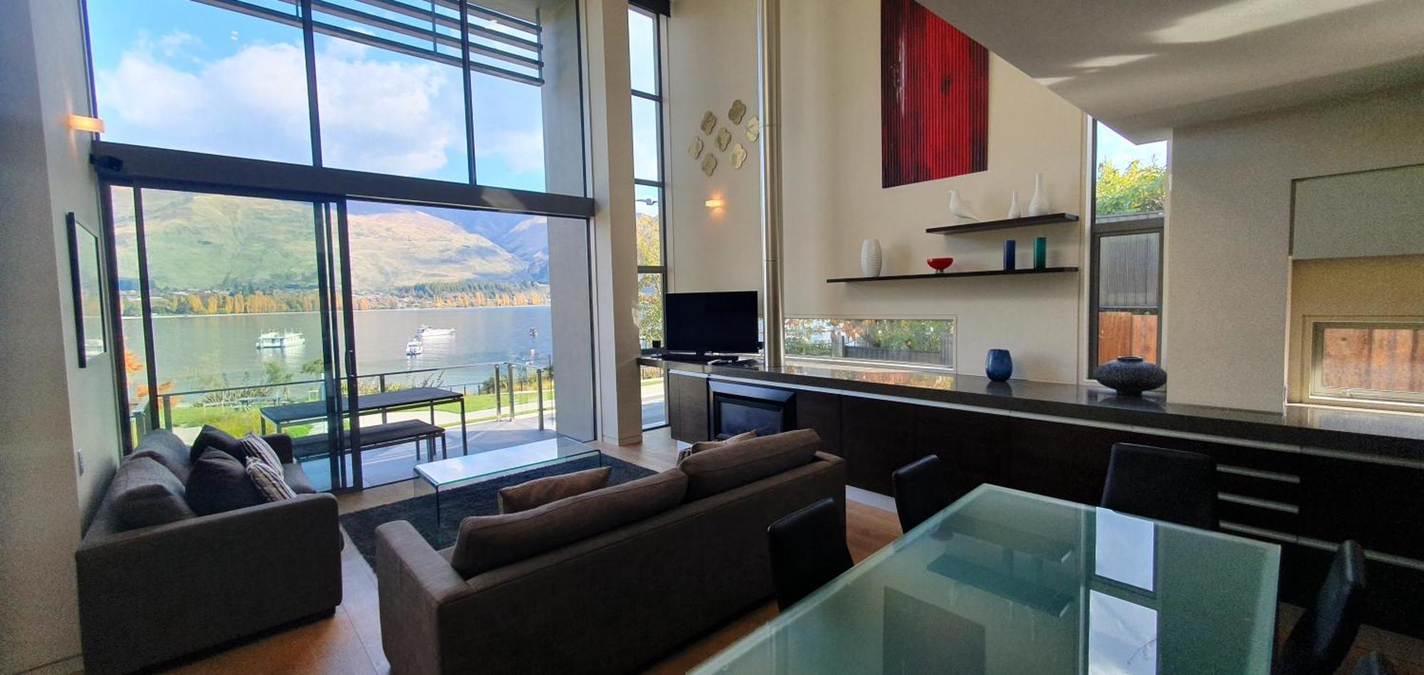 Lakeshore Springs Apartments Apartment