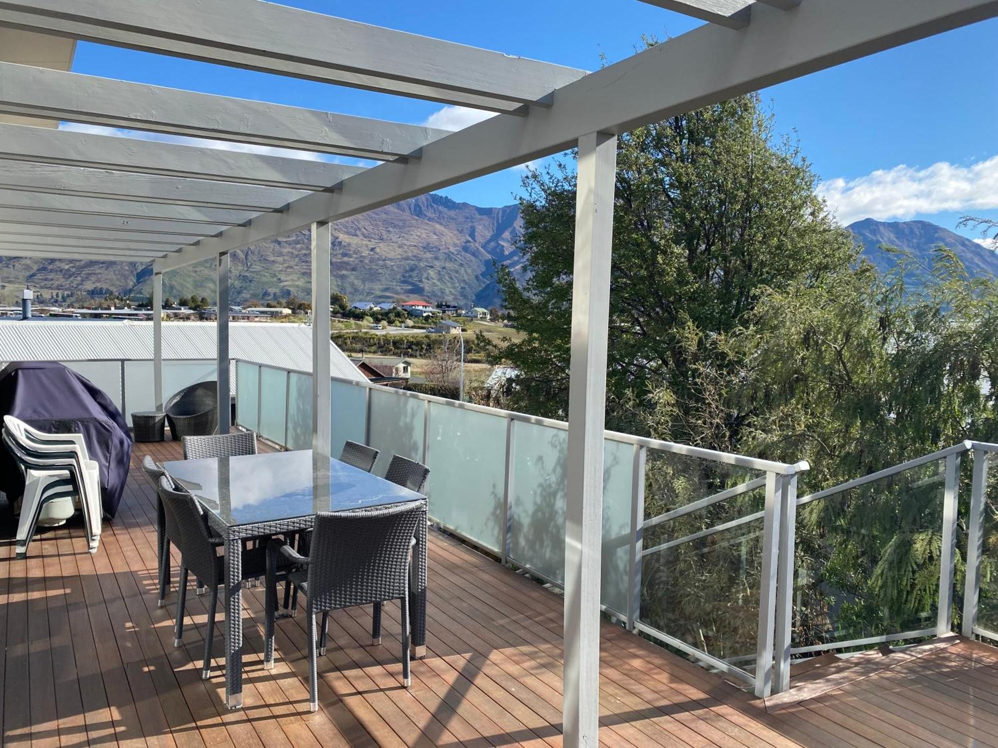 Stunning Bob Lee Place Wanaka