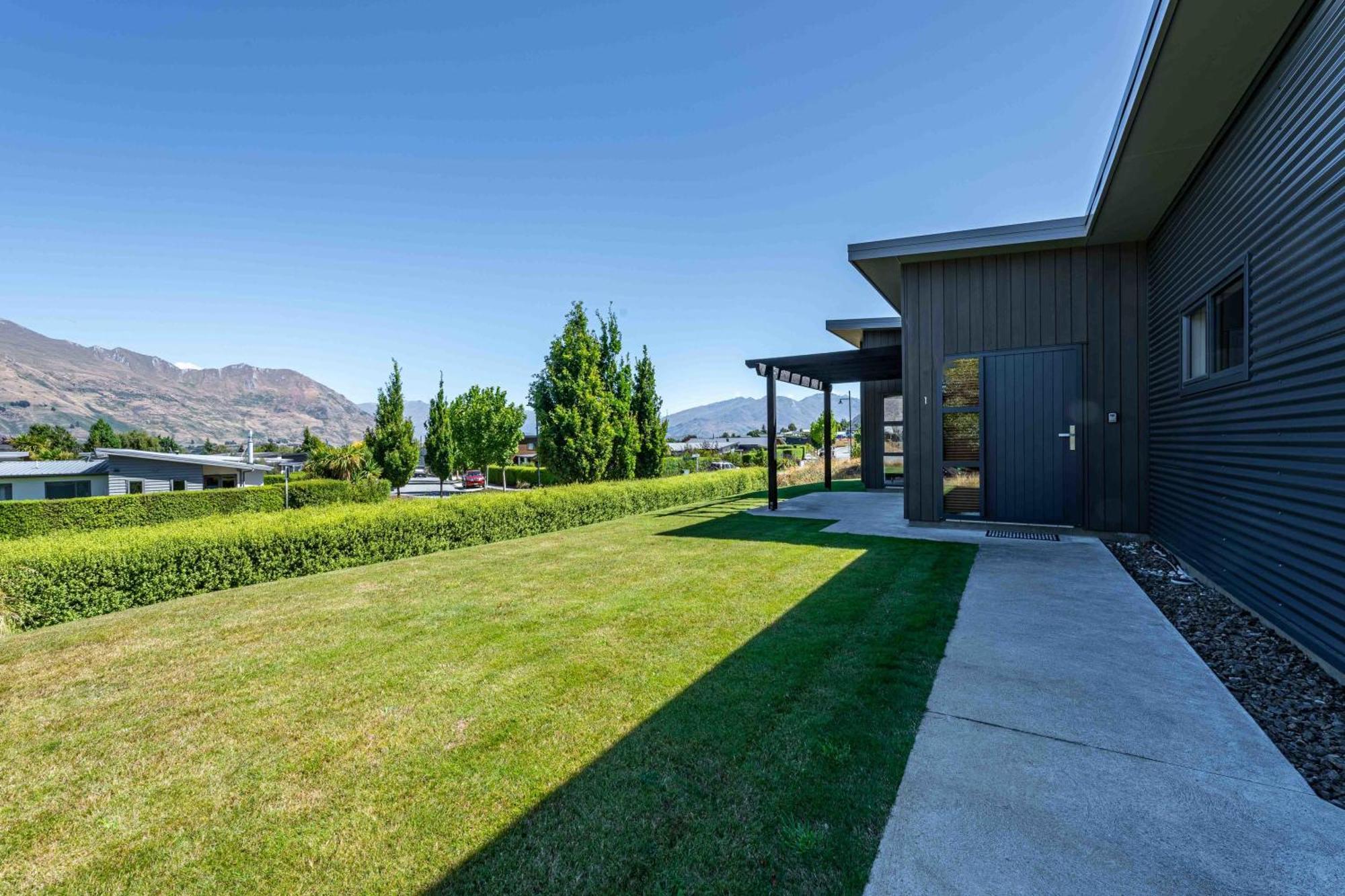Holiday home Hoheria Mountain