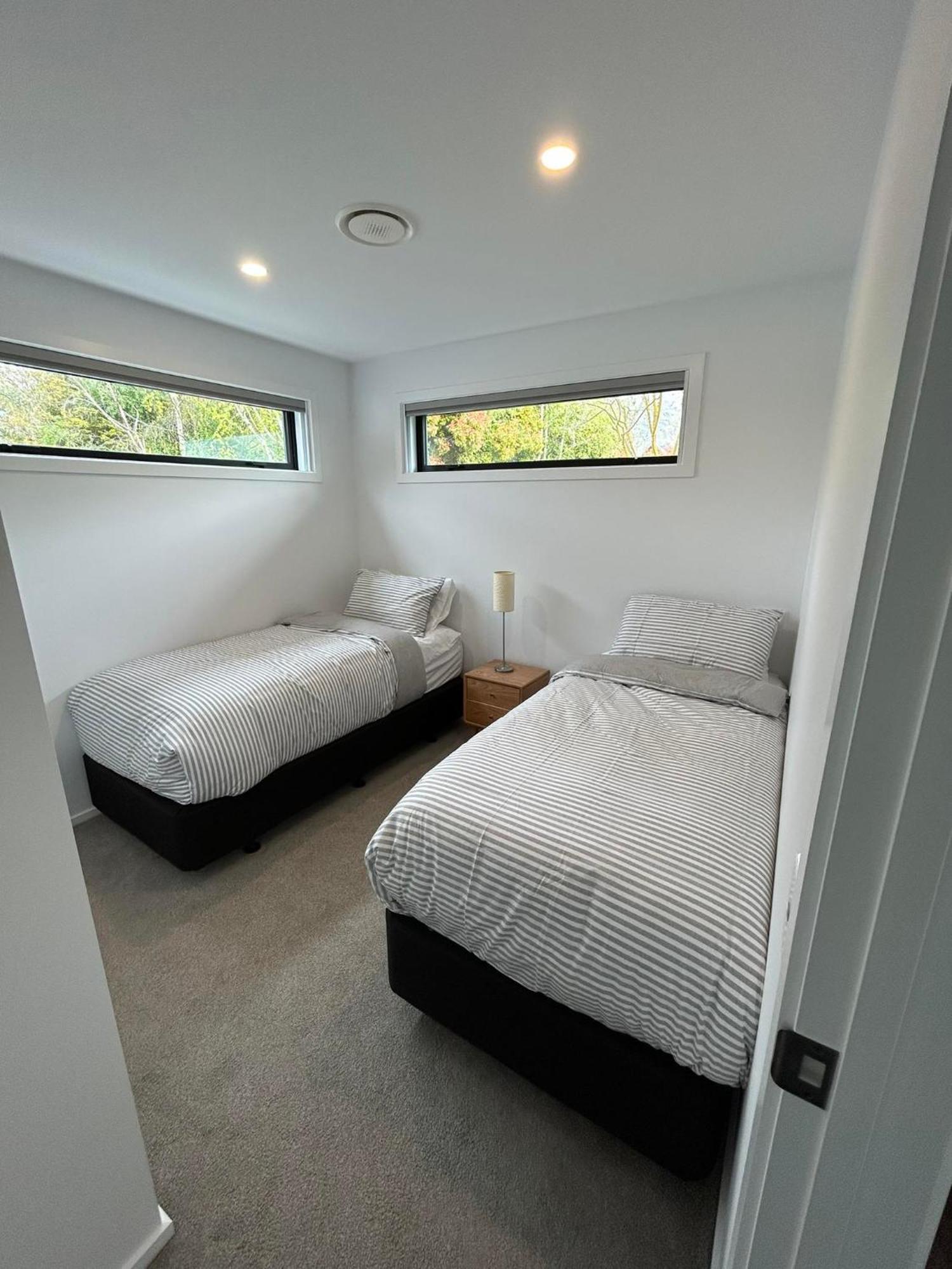 Escape - Modern 2 Bedroom House *