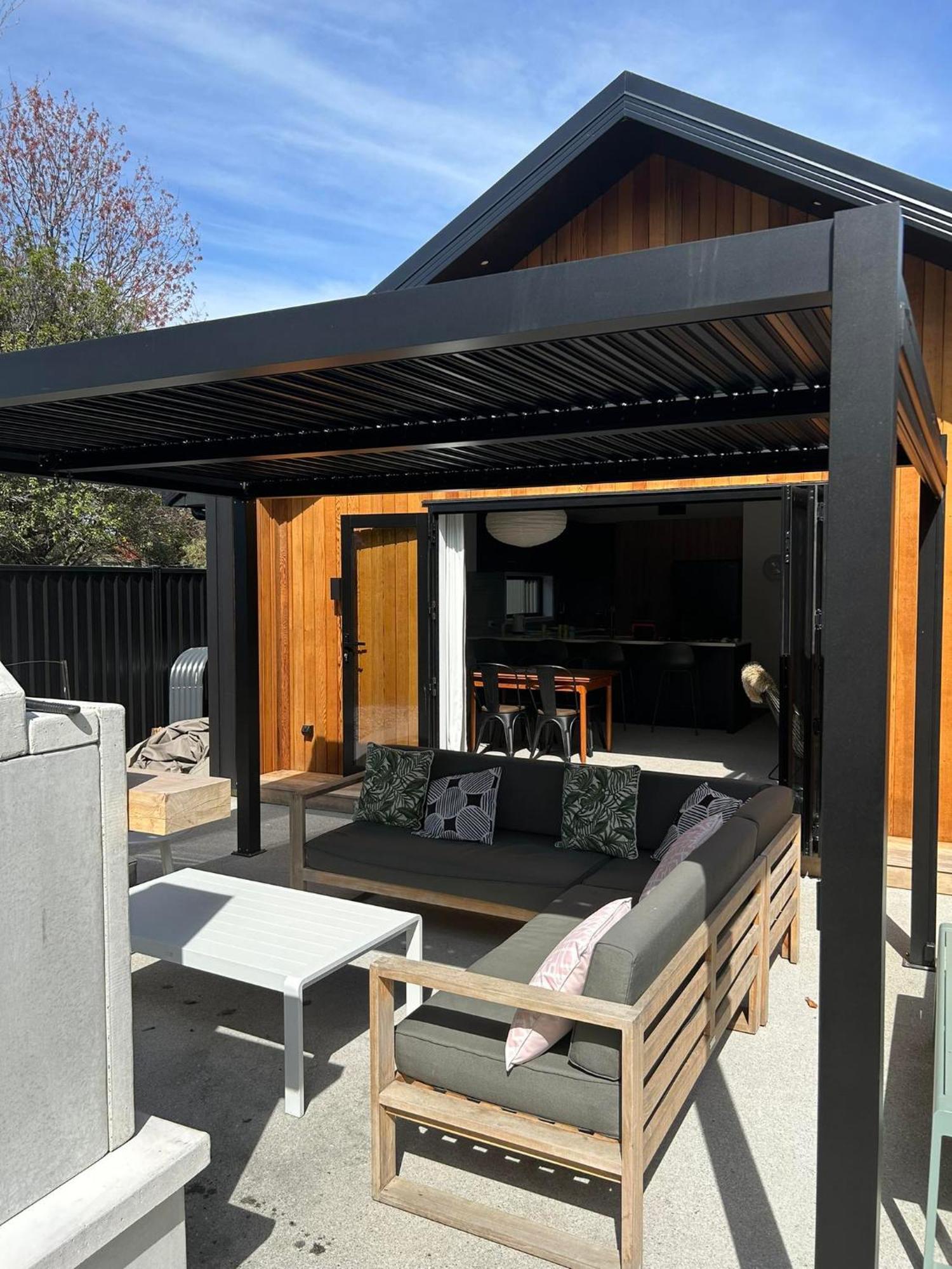 Holiday home Escape - Modern 2 Bedroom House