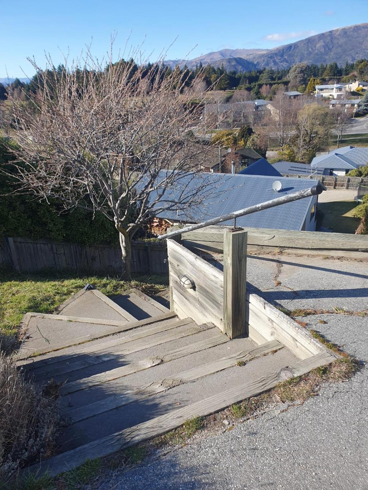 Criffel Garden Apartment Wanaka