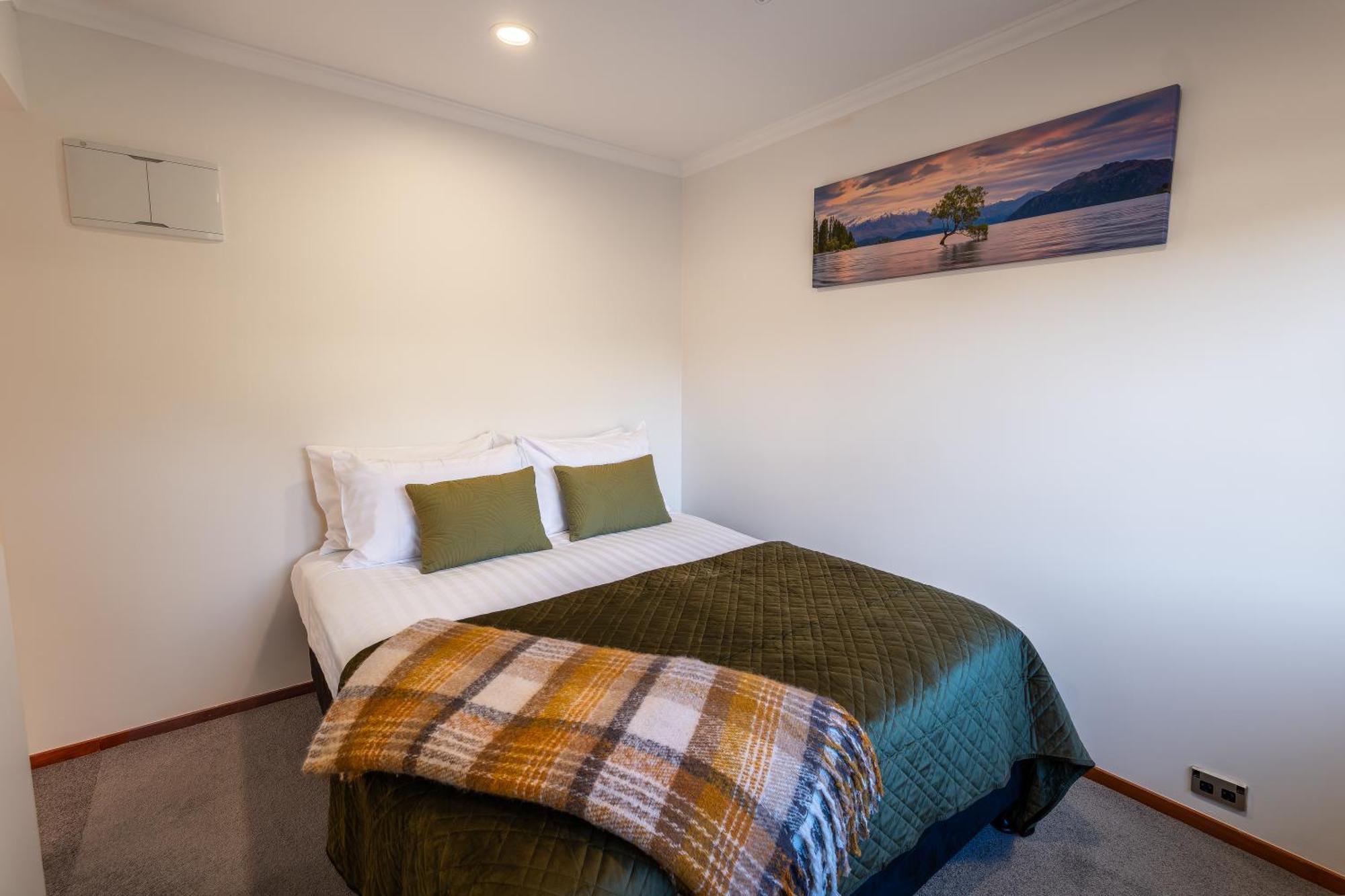 Springs Bed & Breakfast