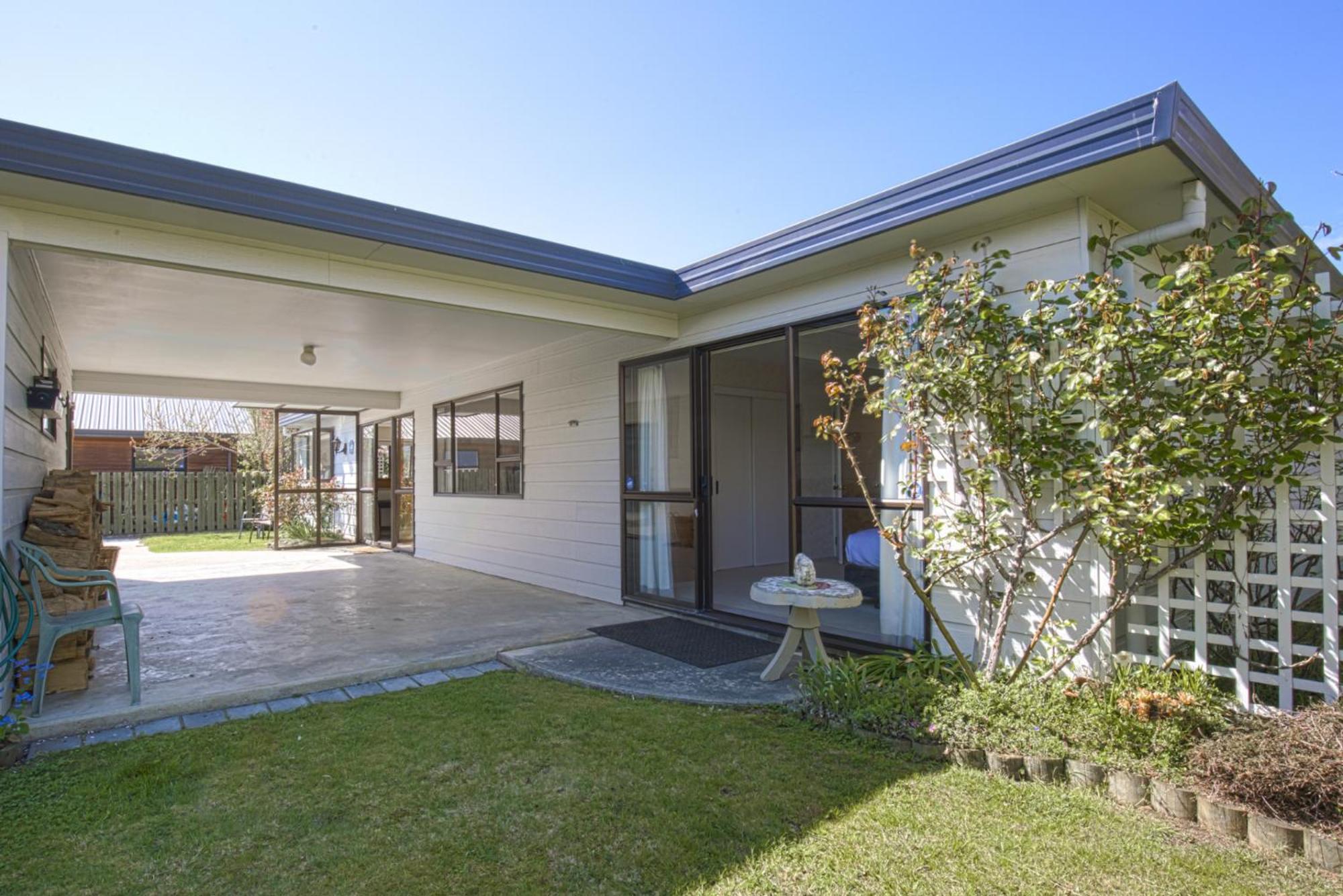 Sunny Warren In Wanaka