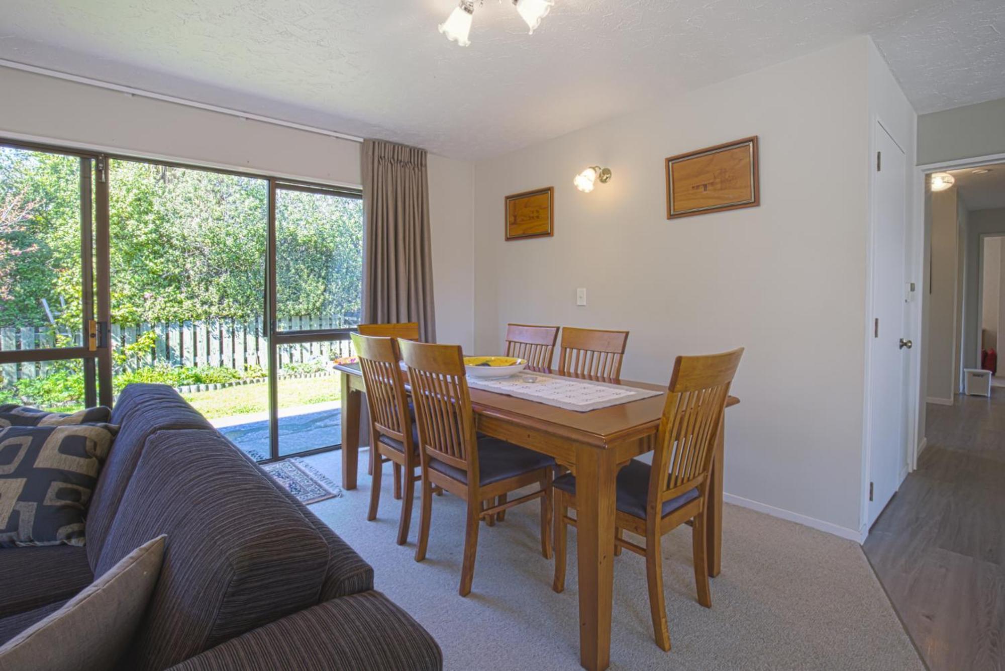 Holiday home Sunny Warren In Wanaka