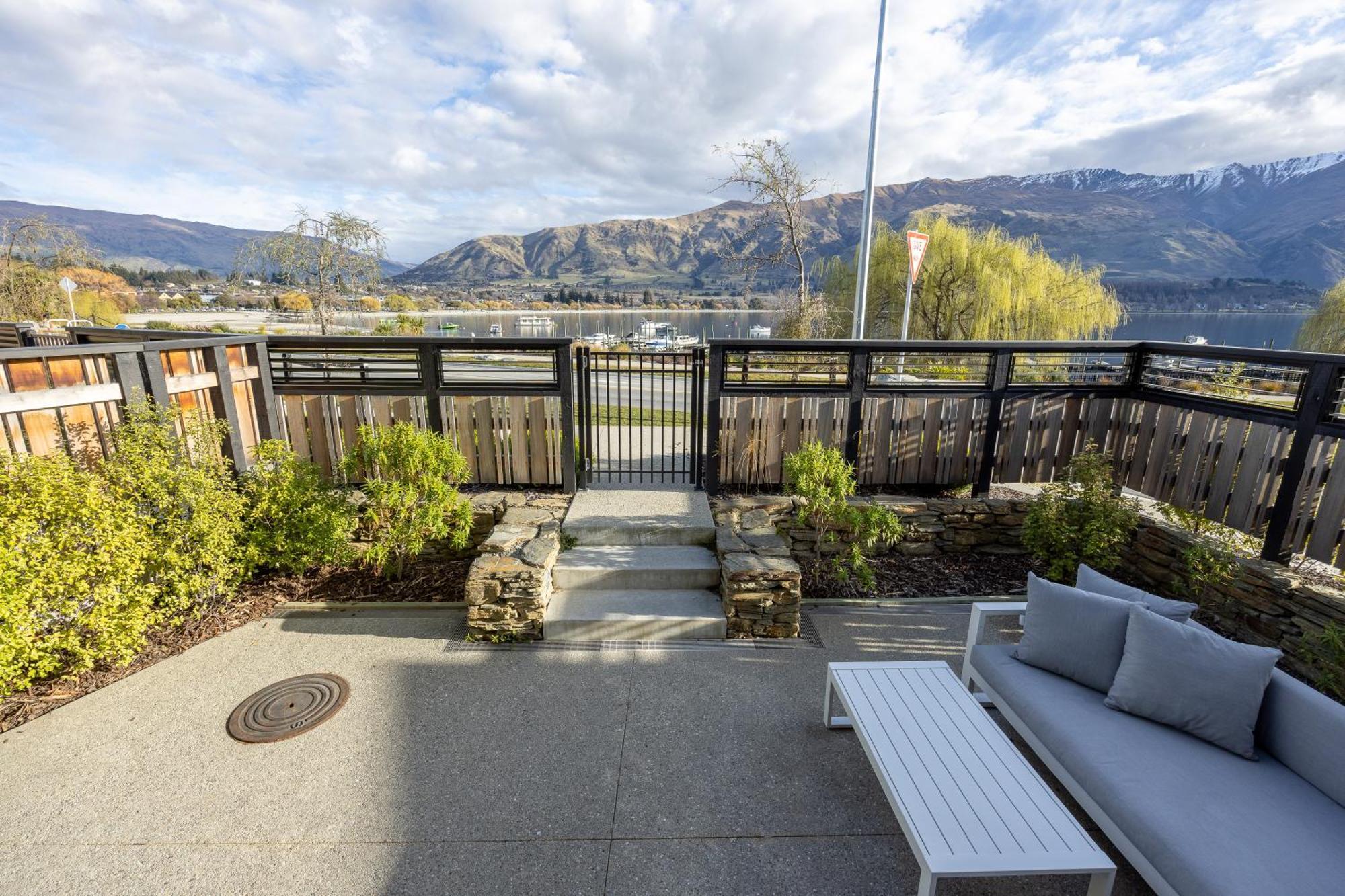Marina Terrace Apartments, *