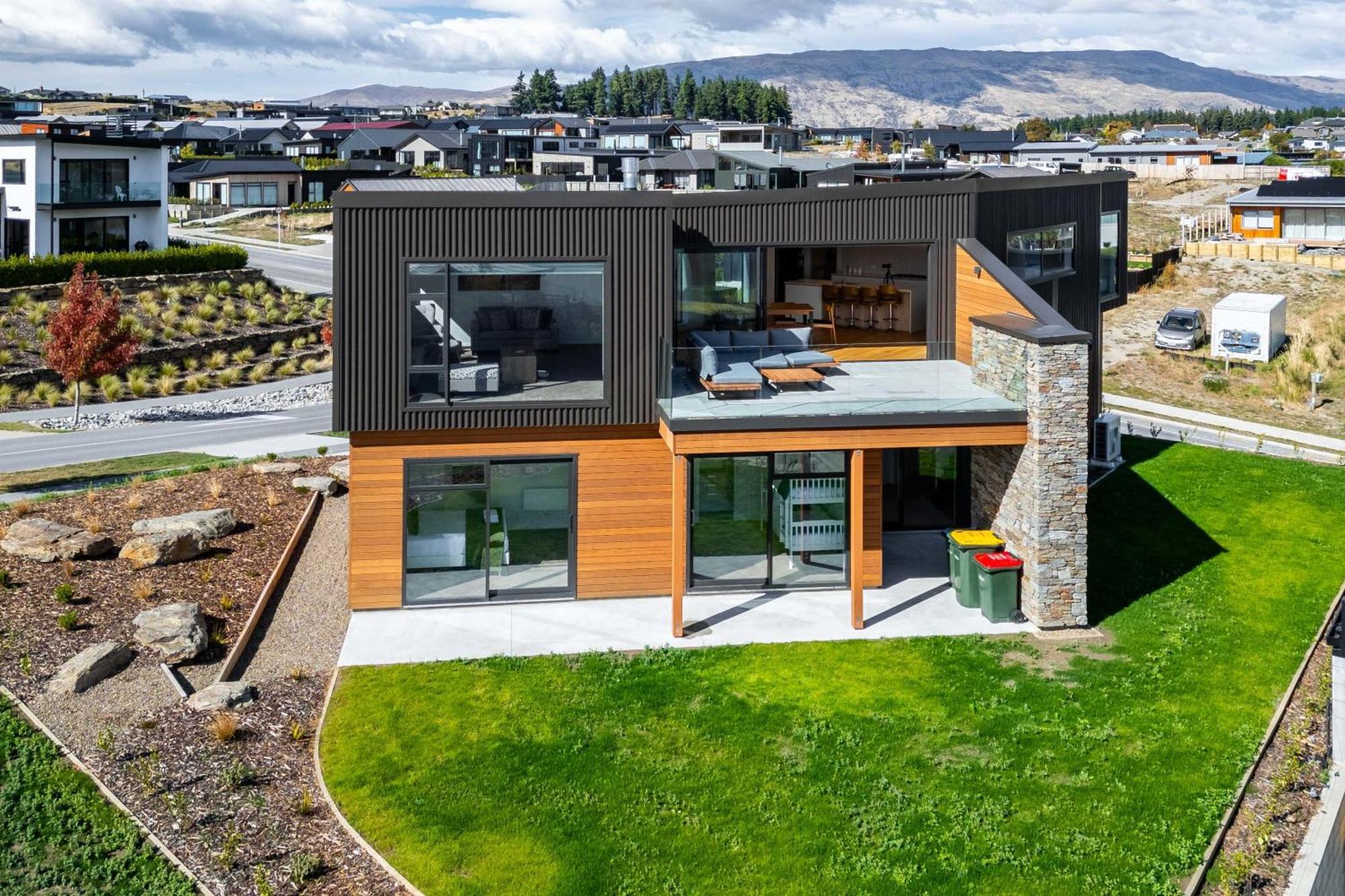 Holiday home Grand Alpine Vista Escape *