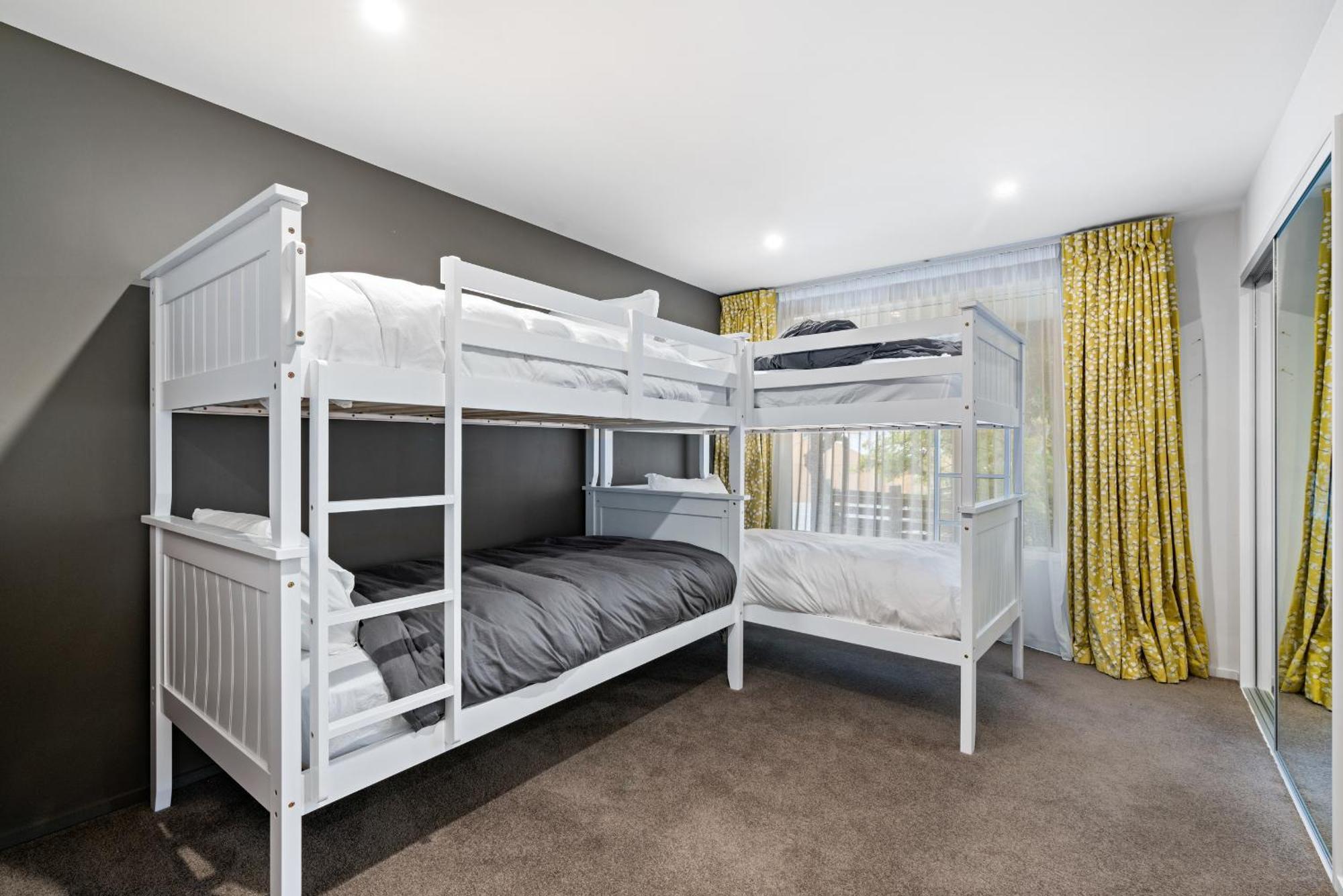 Eely Point Oasis - Holiday Holiday home *
