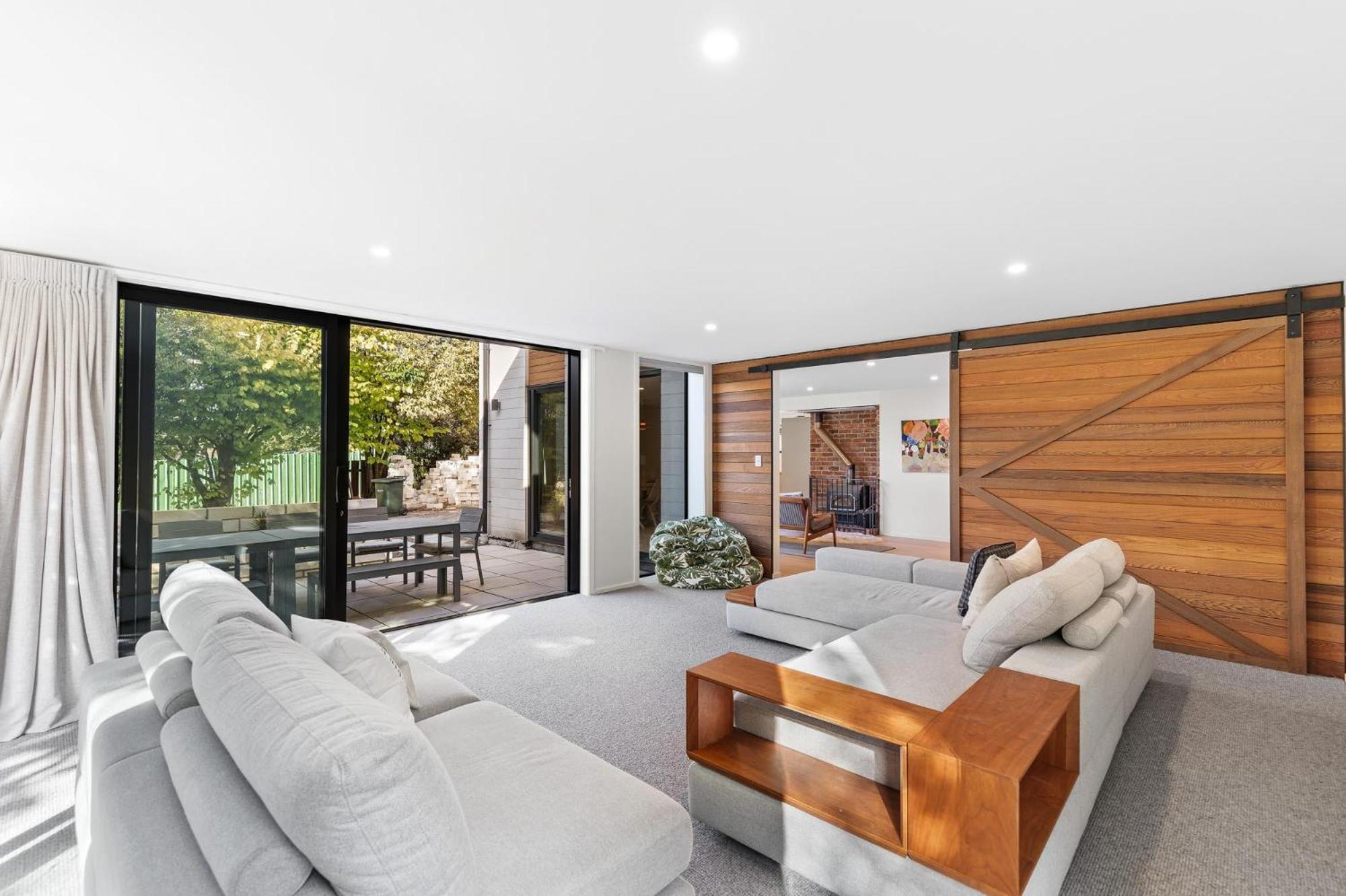 Walnut Holiday home *