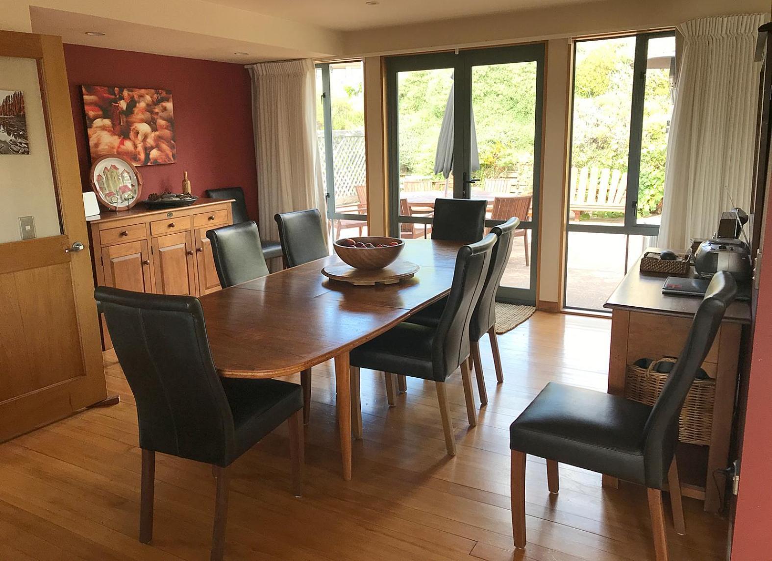 Holiday home Sargood Splendour - Wanaka